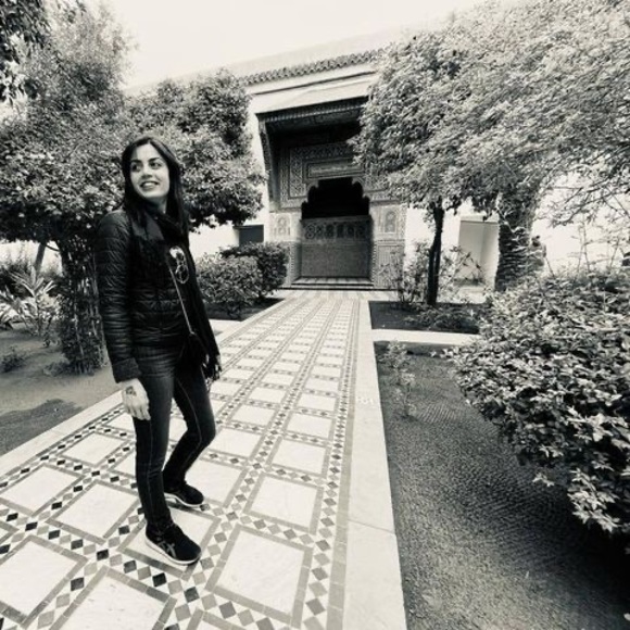 Meet your Posher, Illy - Picture 1 of 1